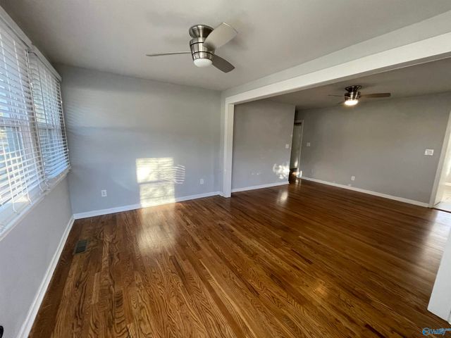 2224 Bide A Wee Drive, Huntsville, AL 35801