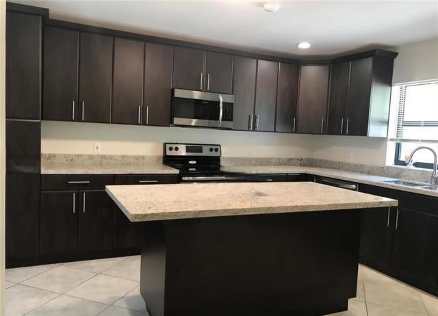 2292 SE Holland Street, Port St Lucie, FL 34952