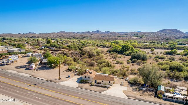 855 E WICKENBURG Way, Wickenburg, AZ 85390