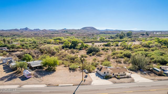 855 E WICKENBURG Way, Wickenburg, AZ 85390