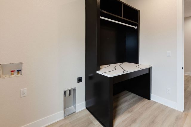 609 Pelican Drive, Polk City, IA 50226