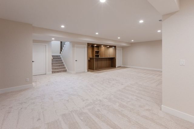 609 Pelican Drive, Polk City, IA 50226