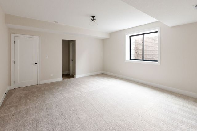 609 Pelican Drive, Polk City, IA 50226