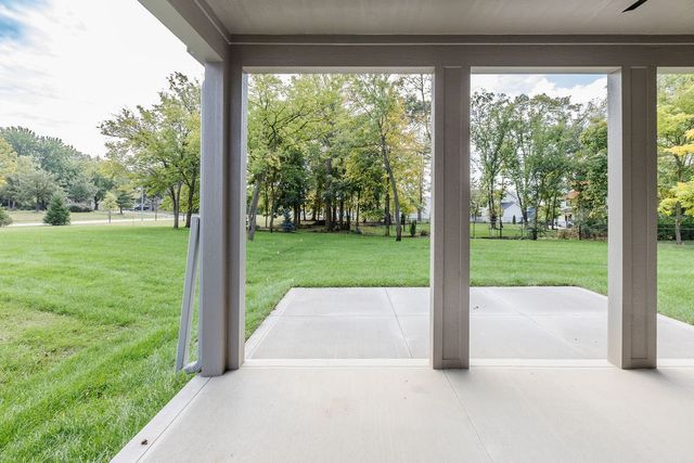 609 Pelican Drive, Polk City, IA 50226