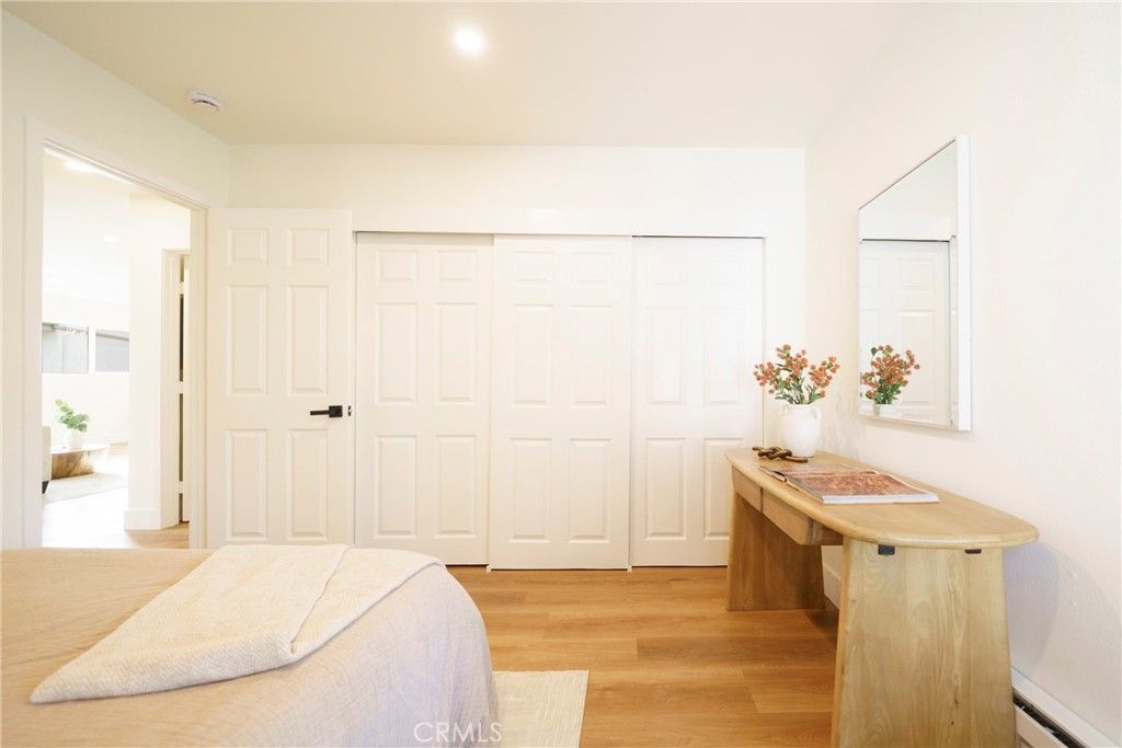 Image 18 of property listing at 5500 Ackerfield Avenue 105, Long Beach, CA 90805