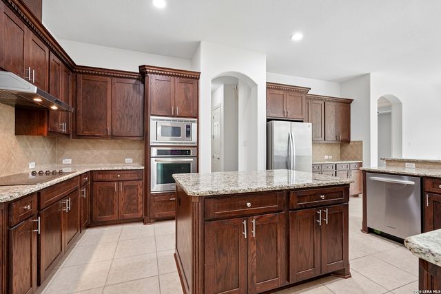 7439 Hovingham, San Antonio, TX 78257