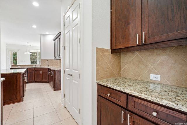 7439 Hovingham, San Antonio, TX 78257