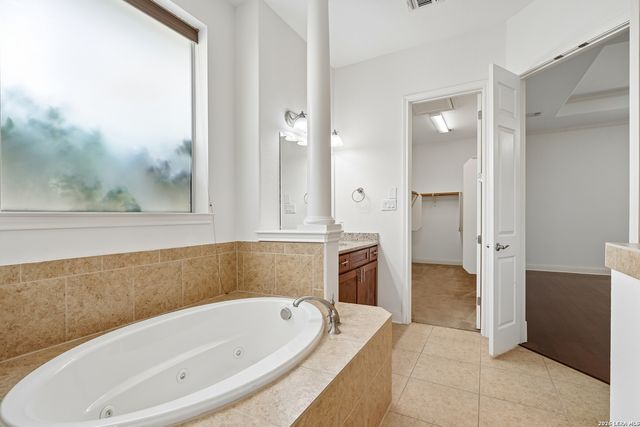 7439 Hovingham, San Antonio, TX 78257