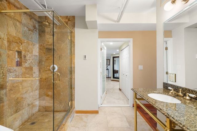 150 Lynnway PH-702, Lynn, MA 01902