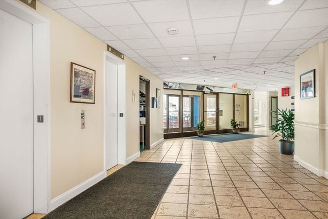 150 Lynnway PH-702, Lynn, MA 01902