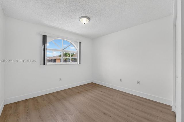 3574 W 80th Street 63201, Hialeah, FL 33018