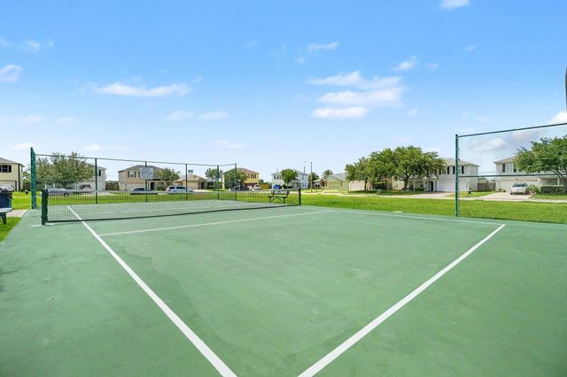 2709 Marlin Drive, Texas City, TX 77591