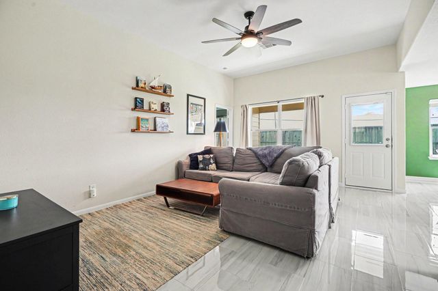 2709 Marlin Drive, Texas City, TX 77591