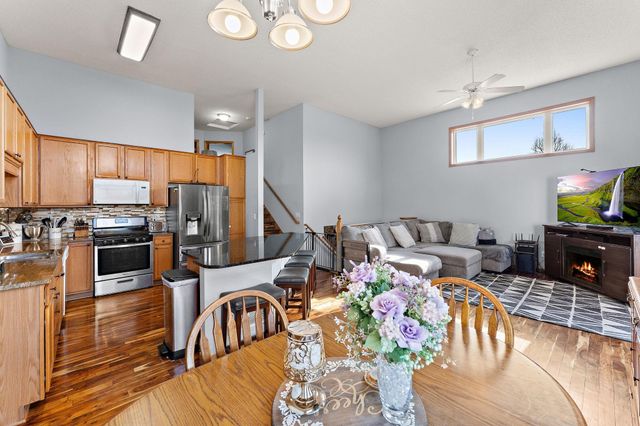 15675 Chasewood Court, Rosemount, MN 55068