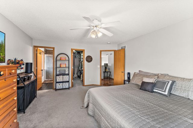 15675 Chasewood Court, Rosemount, MN 55068