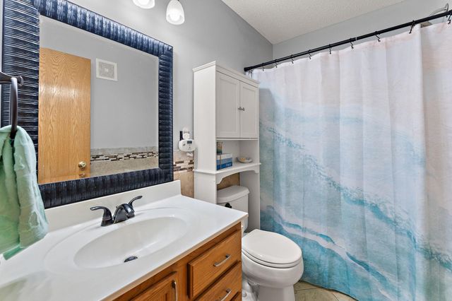 15675 Chasewood Court, Rosemount, MN 55068