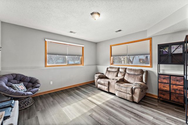 15675 Chasewood Court, Rosemount, MN 55068