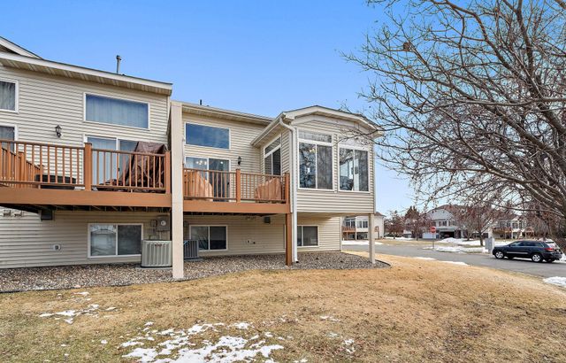 15675 Chasewood Court, Rosemount, MN 55068