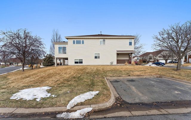 15675 Chasewood Court, Rosemount, MN 55068