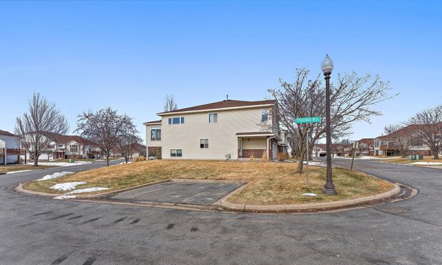 15675 Chasewood Court, Rosemount, MN 55068