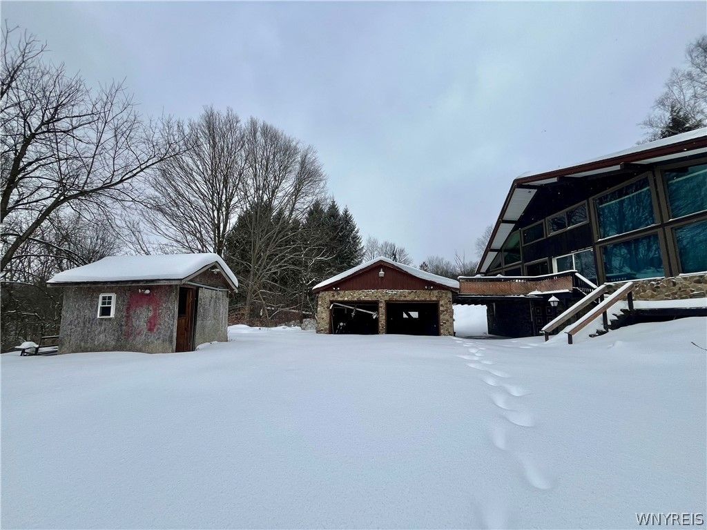 10300 Route 39, Sardinia, NY 14141