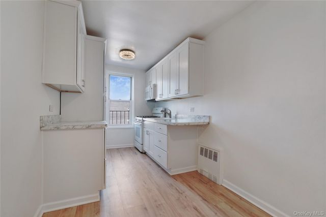 1430 Seagirt Boulevard 6H, Far Rockaway, NY 11691