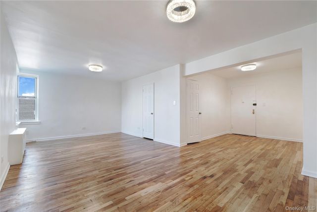 1430 Seagirt Boulevard 6H, Far Rockaway, NY 11691