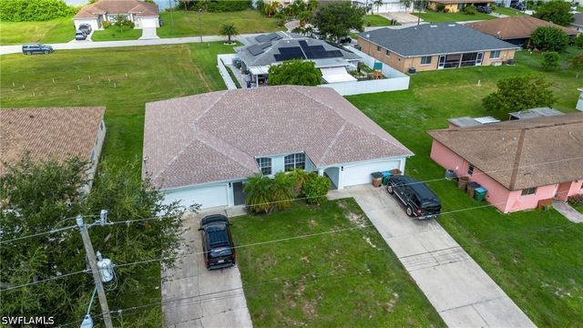 516-518 SE 5th PL, Cape Coral, FL 33990
