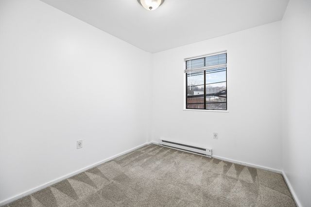 64 Foster St 105, Peabody, MA 01960