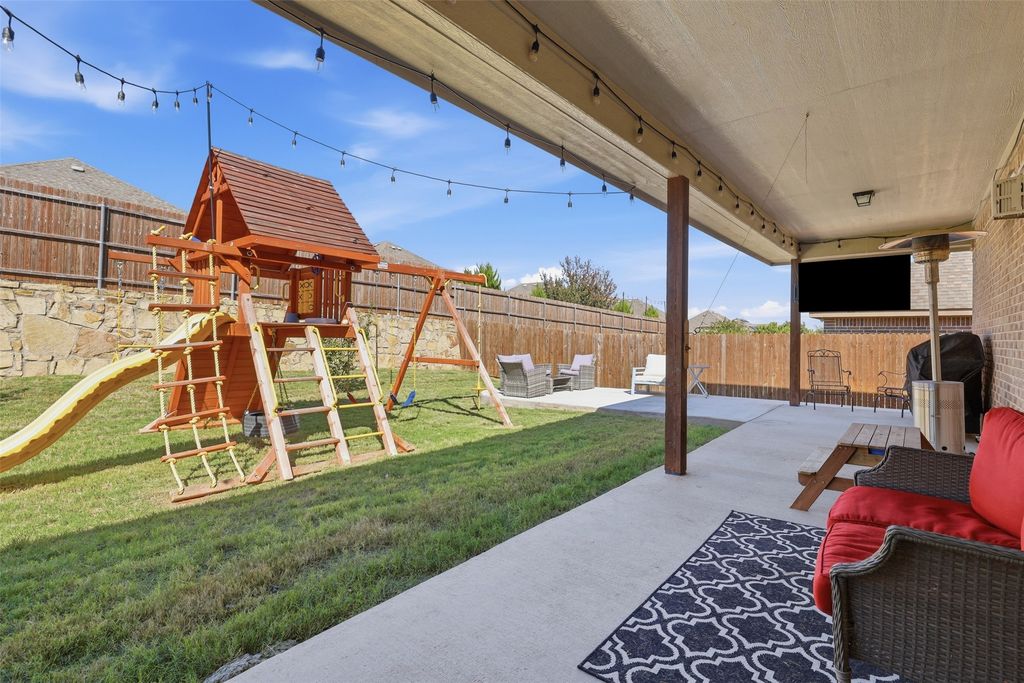 15116 Belclaire Avenue, Aledo, TX 76008 — photo 4