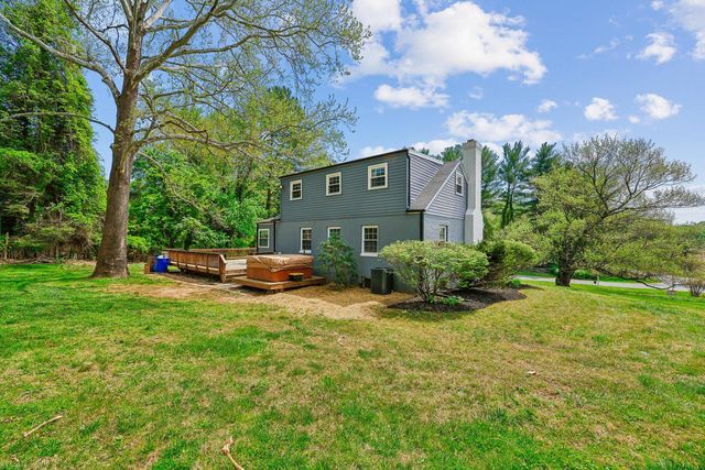 3105 HOLIDAY DR, Brookeville, MD 20833