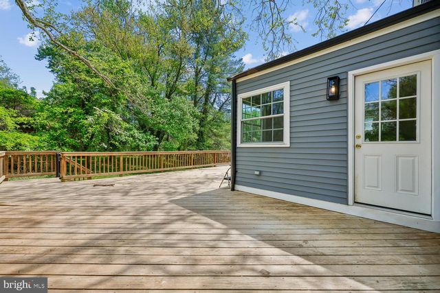 3105 HOLIDAY DR, Brookeville, MD 20833
