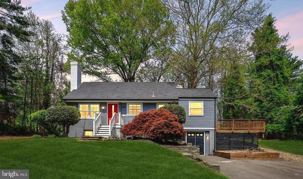 3105 HOLIDAY DR, Brookeville, MD 20833