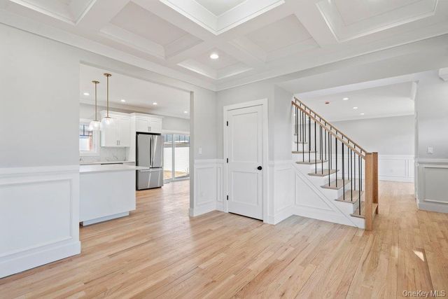 56 Seitz Drive, Bethpage, NY 11714