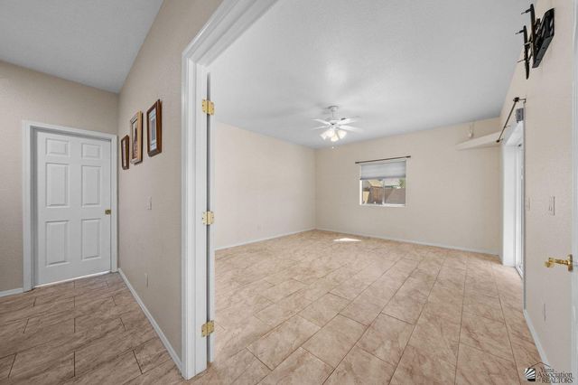 11653 S Dorothy Dr, Yuma, AZ 85367