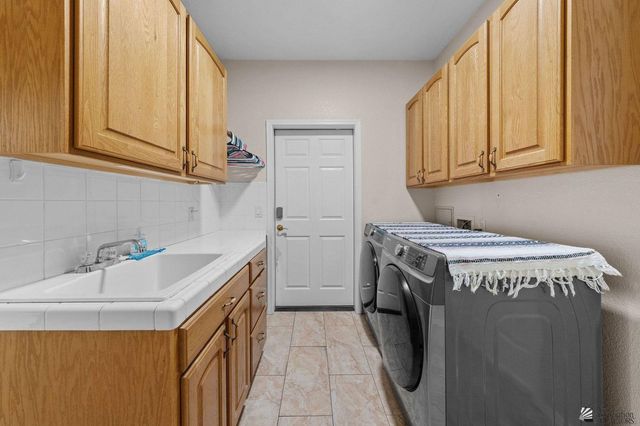 11653 S Dorothy Dr, Yuma, AZ 85367