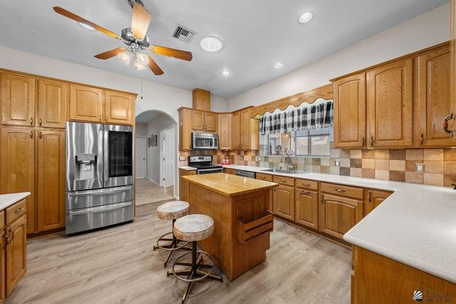 11653 S Dorothy Dr, Yuma, AZ 85367