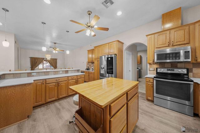 11653 S Dorothy Dr, Yuma, AZ 85367