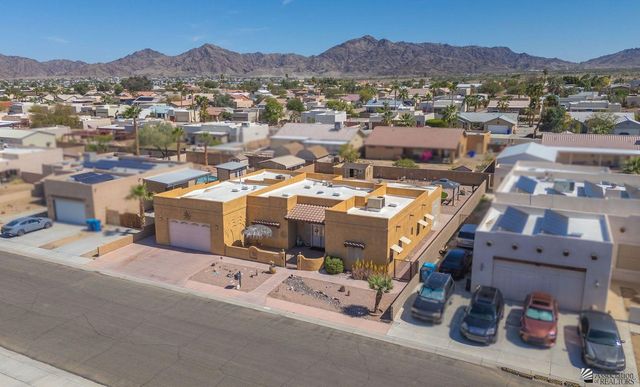 11653 S Dorothy Dr, Yuma, AZ 85367