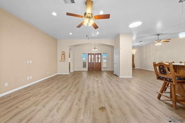 11653 S Dorothy Dr, Yuma, AZ 85367