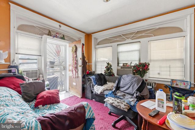 513 W RUSCOMB ST, Philadelphia, PA 19120