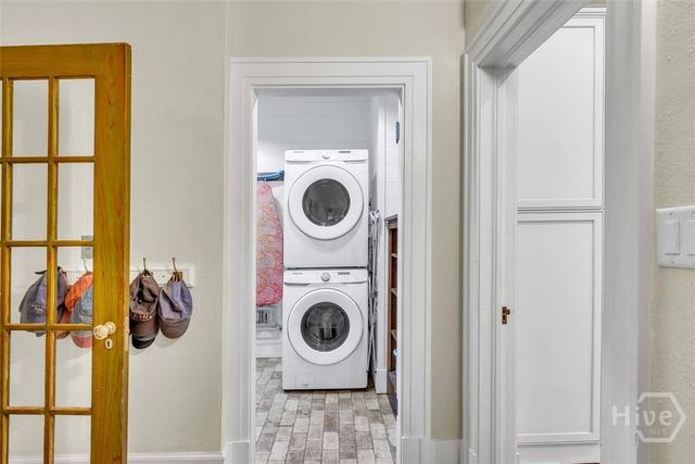 324 E 46th Street, Savannah, GA 31405