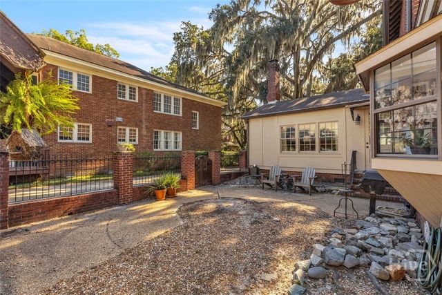 324 E 46th Street, Savannah, GA 31405