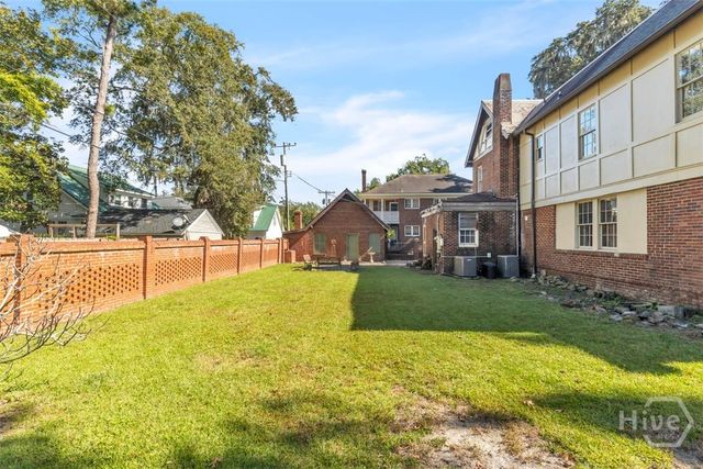 324 E 46th Street, Savannah, GA 31405