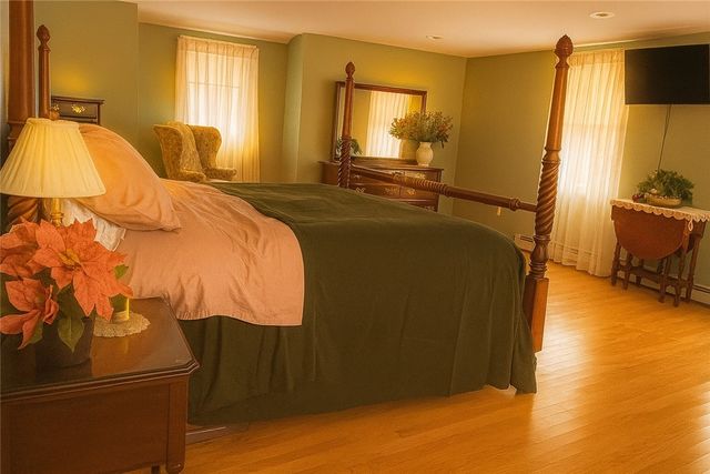 183 Gravelly Hill Road, South Kingstown, RI 02879