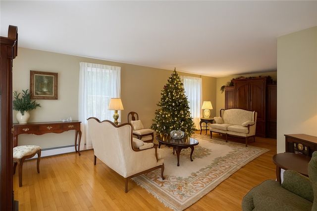 183 Gravelly Hill Road, South Kingstown, RI 02879