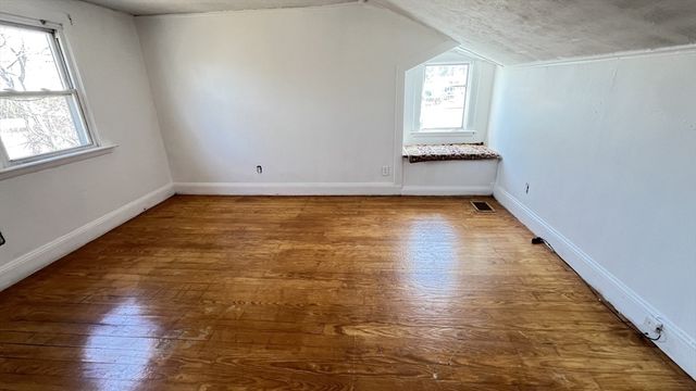 2 Carpenter Rd, Lynnfield, MA 01940