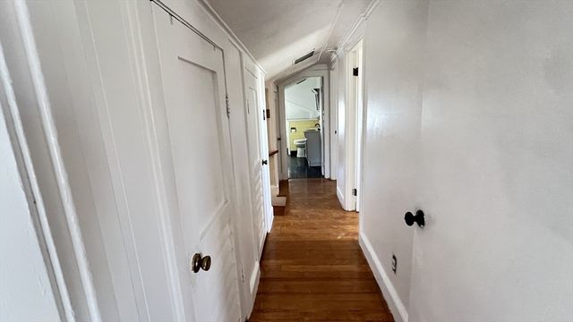 2 Carpenter Rd, Lynnfield, MA 01940