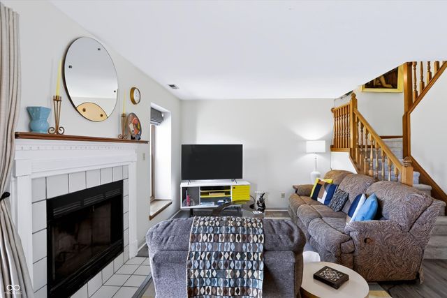 6448 Bay Harbor Lane, Indianapolis, IN 46254
