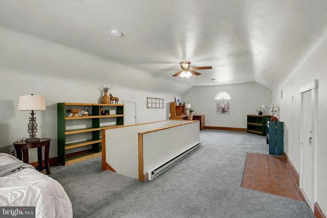 5029 LINCOLN HWY W, Thomasville, PA 17364